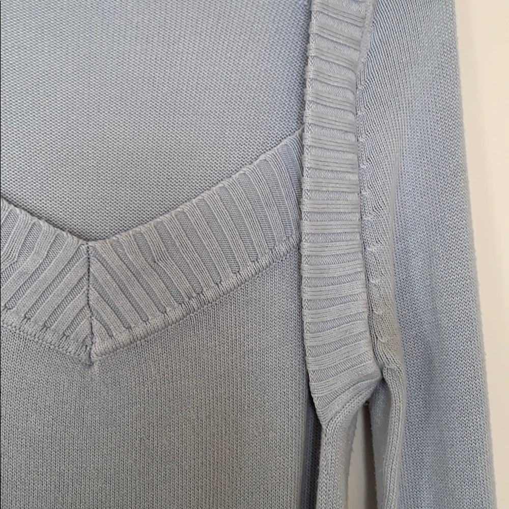 Venus Sweater - Picture 2 of 3